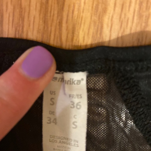 Athletic top for women - Picture 2 of 3